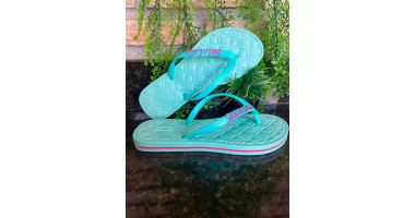 Santa Lolla Confort Madrid flip-flop sandal launch.