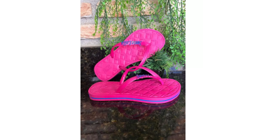 Santa Lolla Confort Madrid flip flops, launch Summer 2026.
